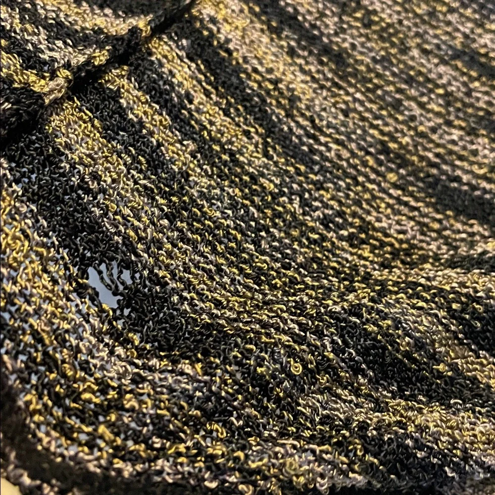 Stylish Black and Gray Button Down Shirt or Cardigan - Picture 9 of 10